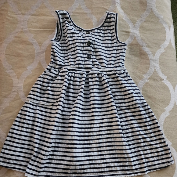 4T Old Navy Girls Dress - Picture 2 of 5